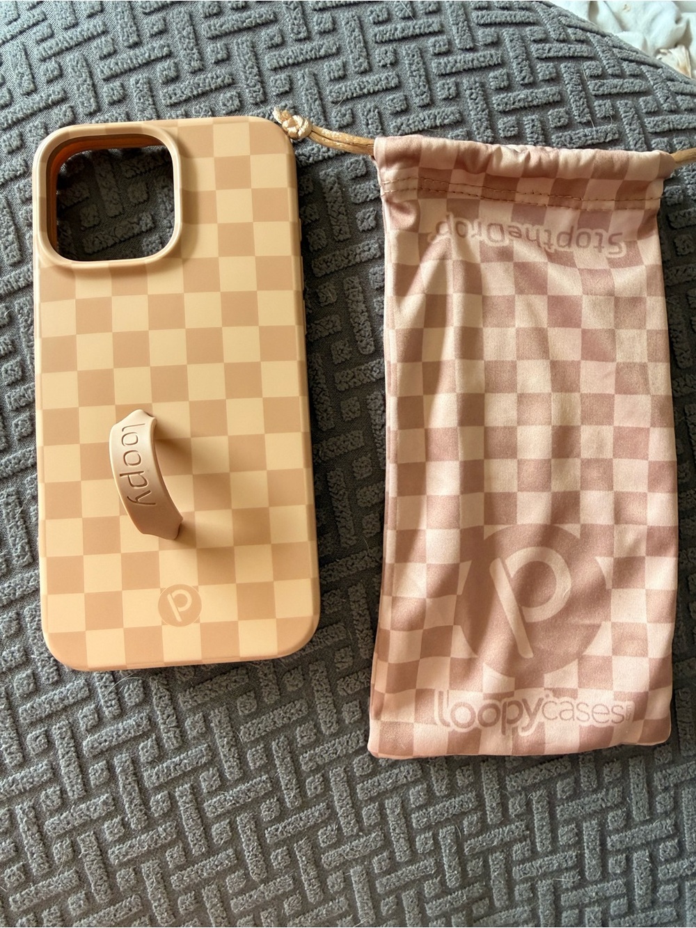 iPhone 16 pro max righty Loopy Case Beige Checkered iPhone Case with Loop Grip.